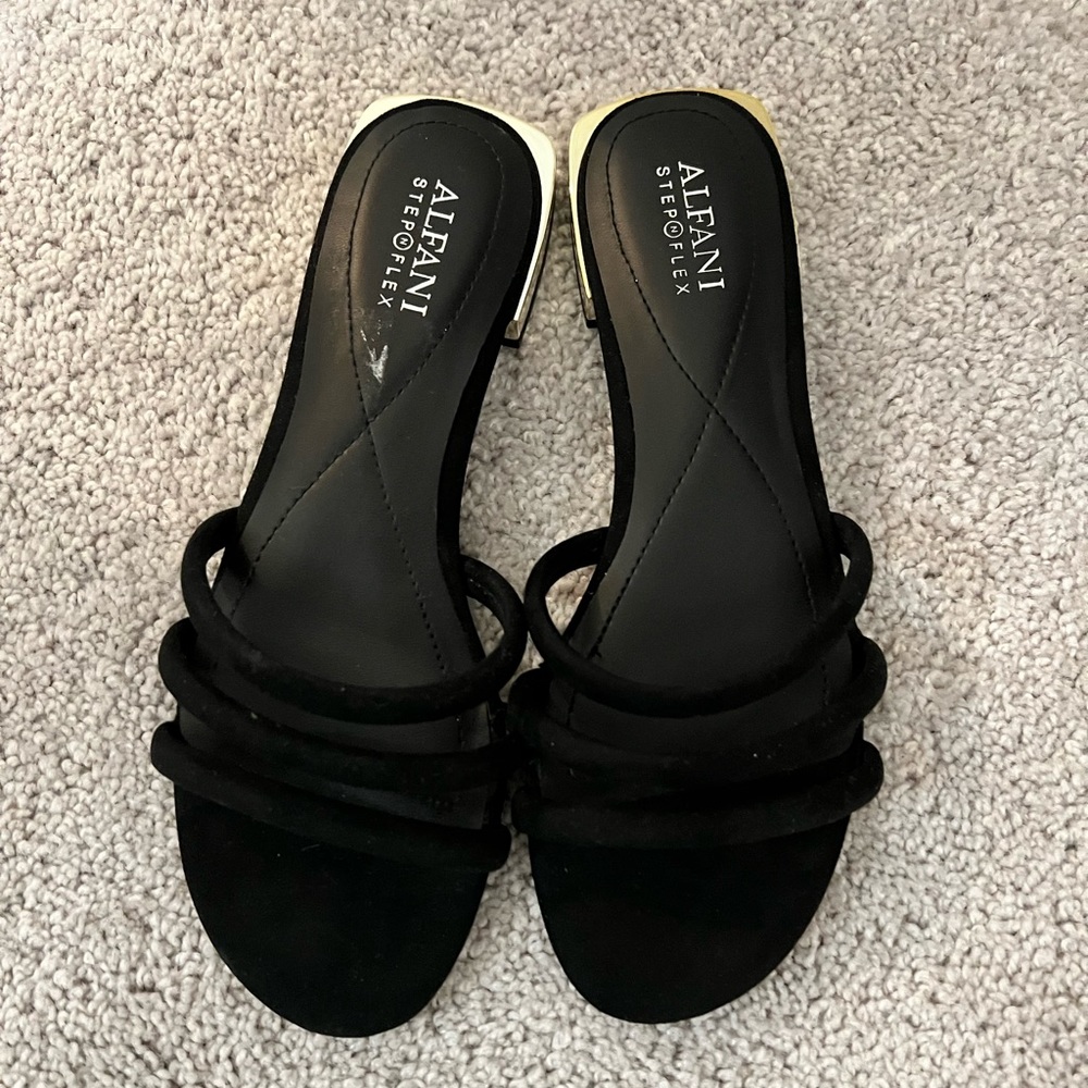 Black cute sandals